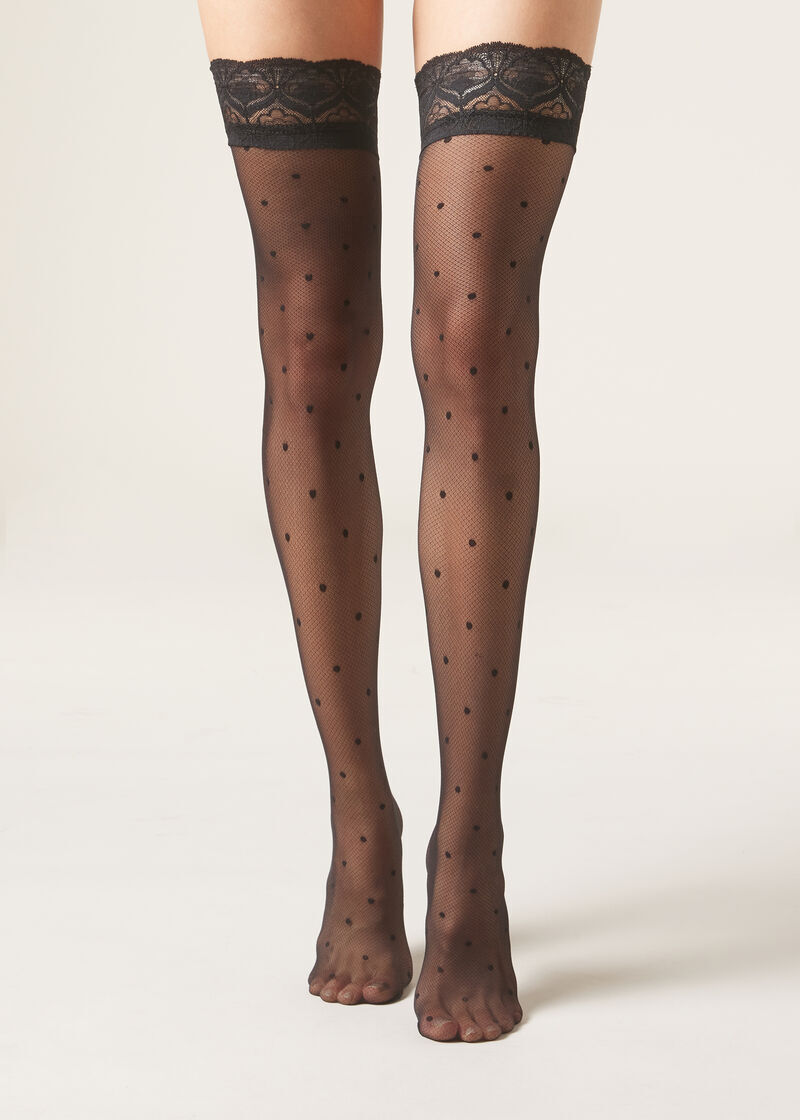 Kendall Jenner's Statement Tights with Calzedonia