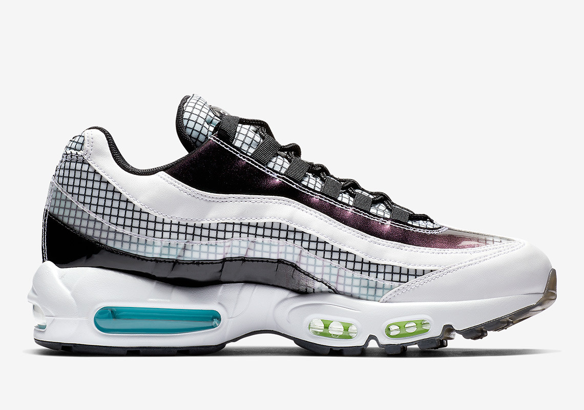 Boxing Day Treat: New Nike Air Max 95’s