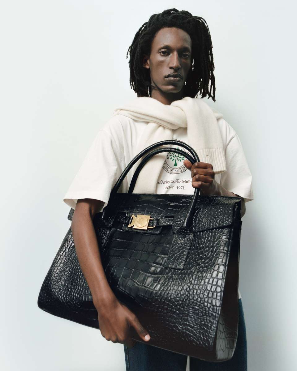 Axel Arigato X Mulberry 