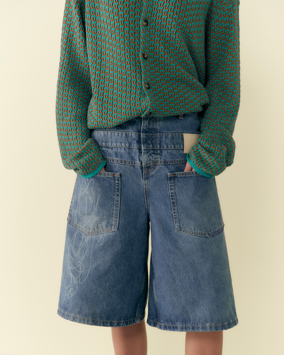 Axel Arigato Unveils Akaia: The New Logo That’s Basically a Street Legend