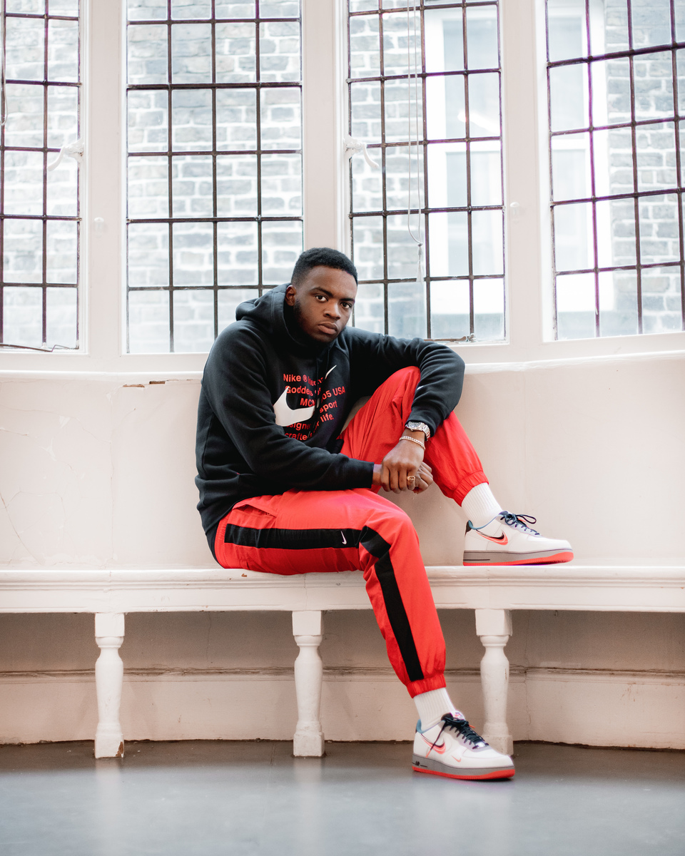 Remontarse Ambiente Cilios Foot Locker Europe Gives Back To Their Communities W/ Special Holiday  Launch Foot Locker Europe Drops Special Holiday Collection