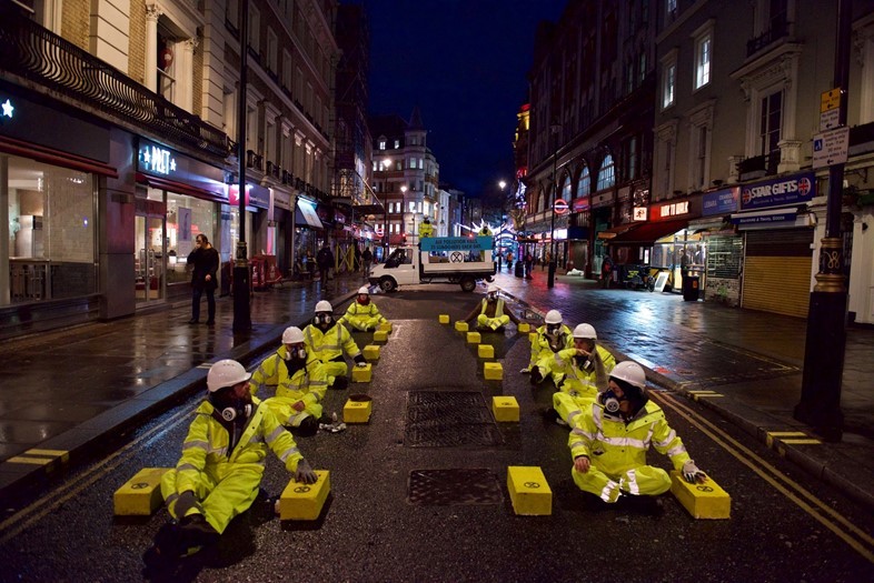 Extinction Rebellion Glue Themselves To London Road In A Fight On Air Pollution