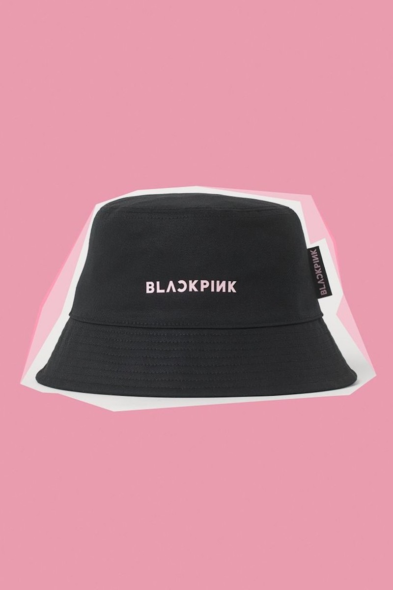 BLACKPINK Releases Collaborative Merch With H&M