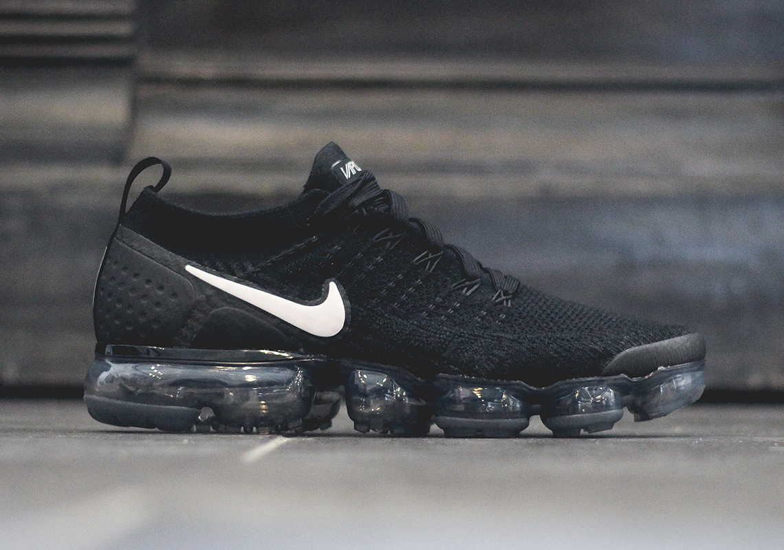 A Black And White Nike Vapormax Flyknit 2.0 Is Dropping Soon