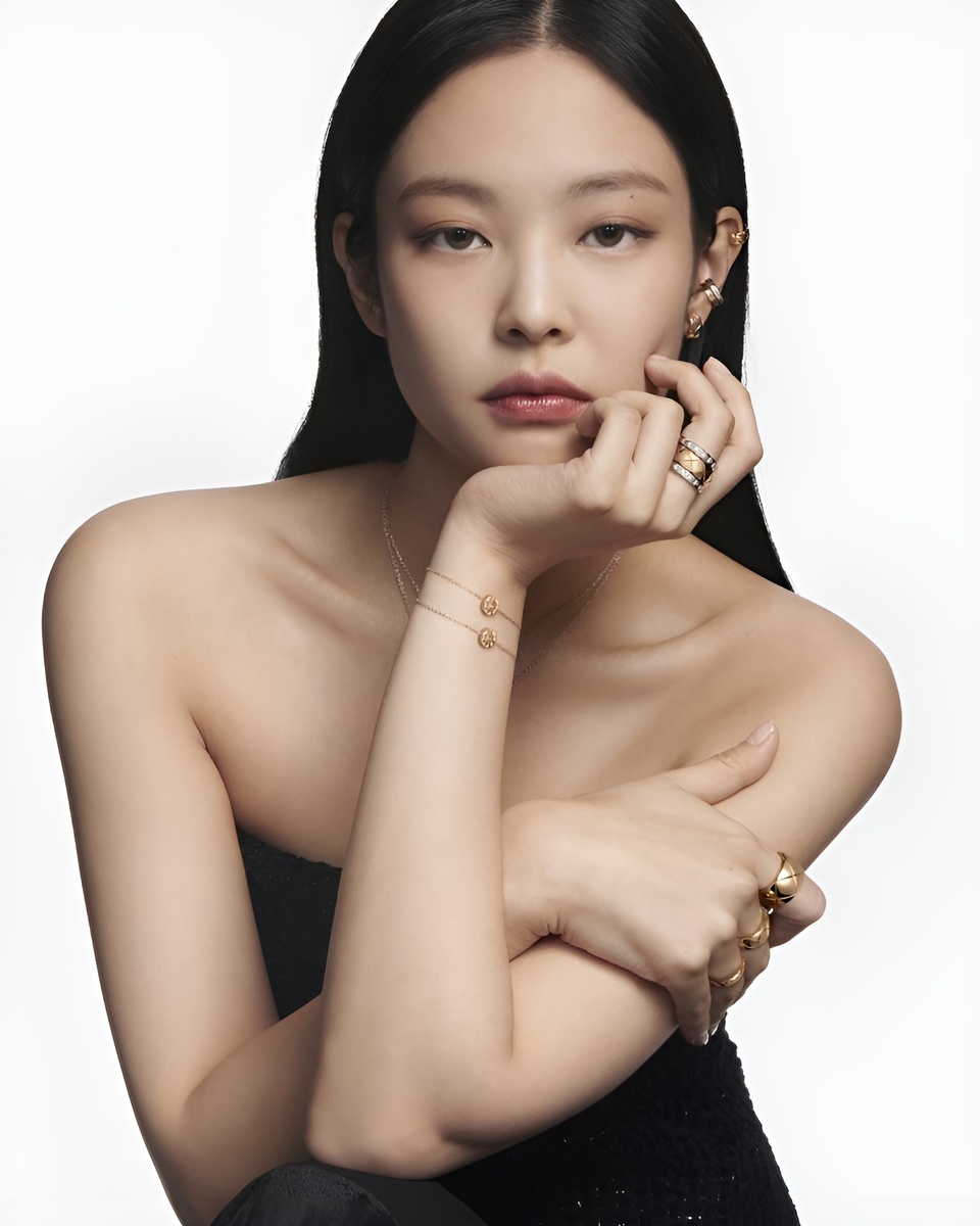 Jennie Kim Stars in Chanel's 2025 "Coco Crush" Campaign