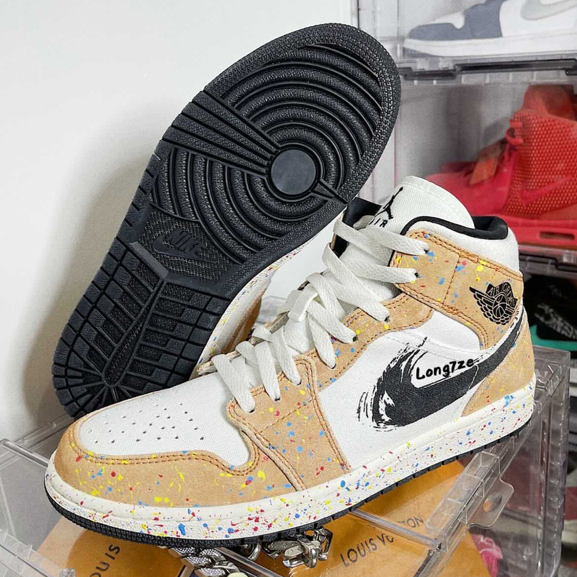 Air Jordan 1 Mid “Brushstroke”