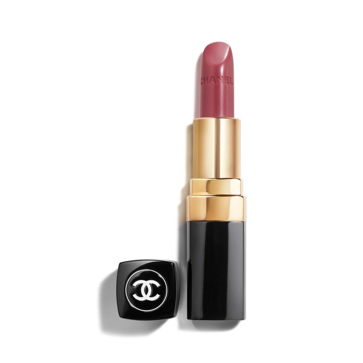 Chanel Beauty Releases 'Le Blanc' Makeup Collection