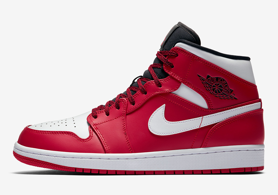 The New Air Jordan 1 Mid 'Chicago' Is Red Hot