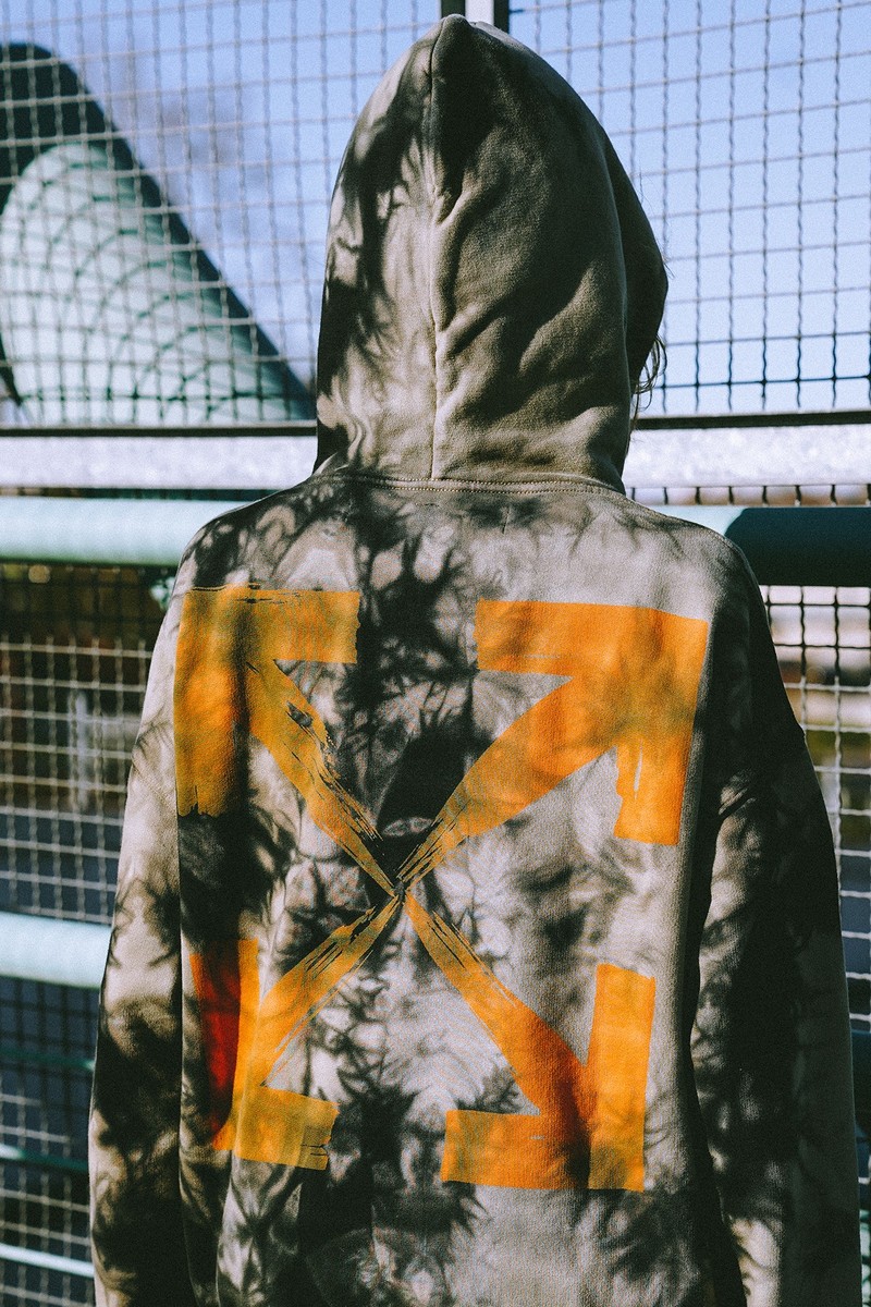  Off-White™ Releases “Bangkok” Collection Featuring Nostalgic Tie Dye Prints