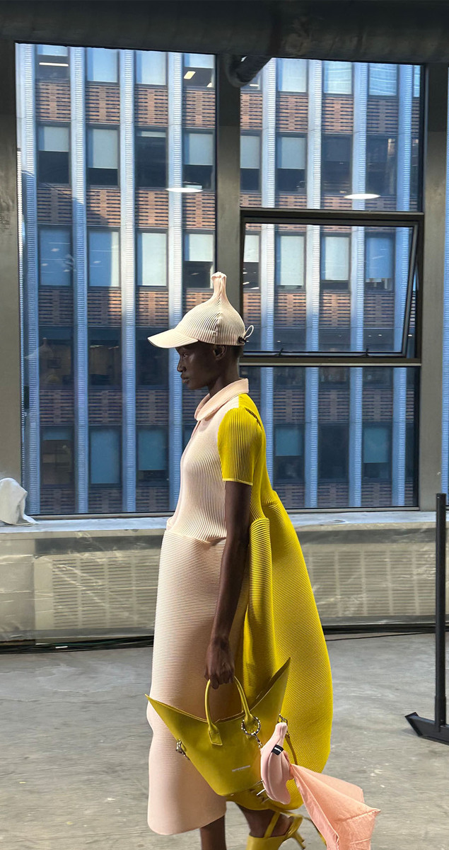 Sculptural Motion: Melitta Baumeister SS25 Runway Show