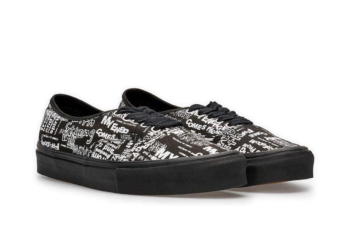 The Next COMMES Des GARÇONS X Vans Vault Authentic Is Now Available At Dover Street Market