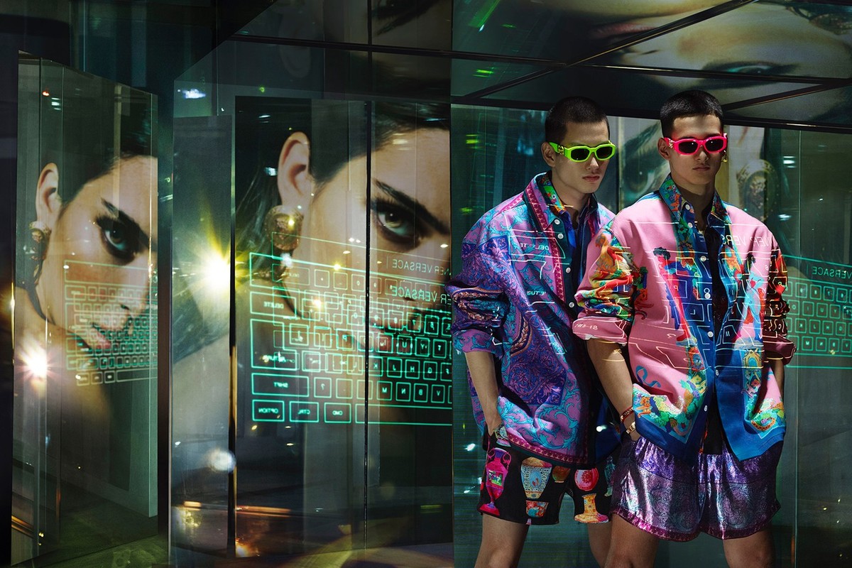 Versace’s SS20 Campaign Celebrates The Digital Era