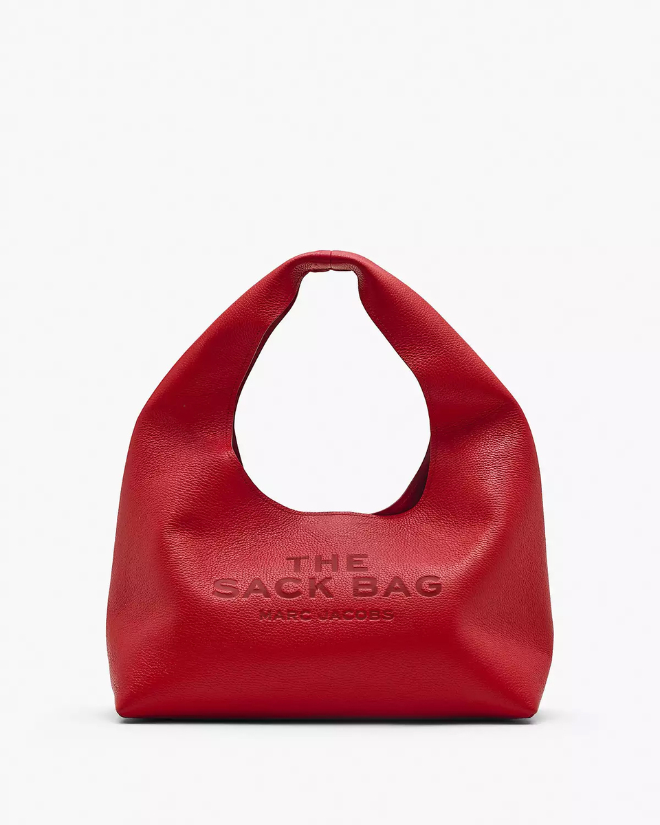 Marc Jacobs Launches New Essentials Collection