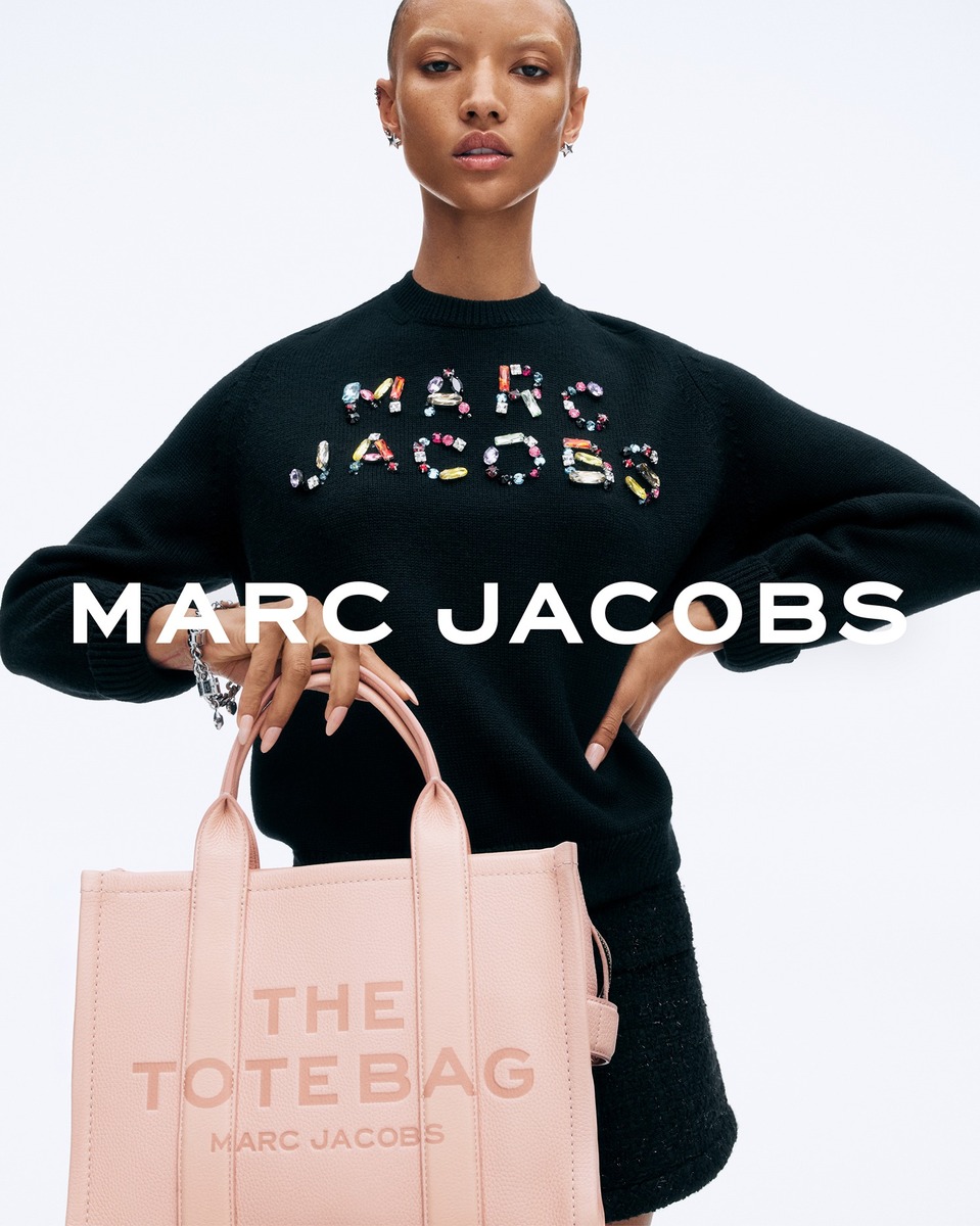 Emily Ratajkowski Stars In Marc Jacobs' "The Dual" Bag Campaign