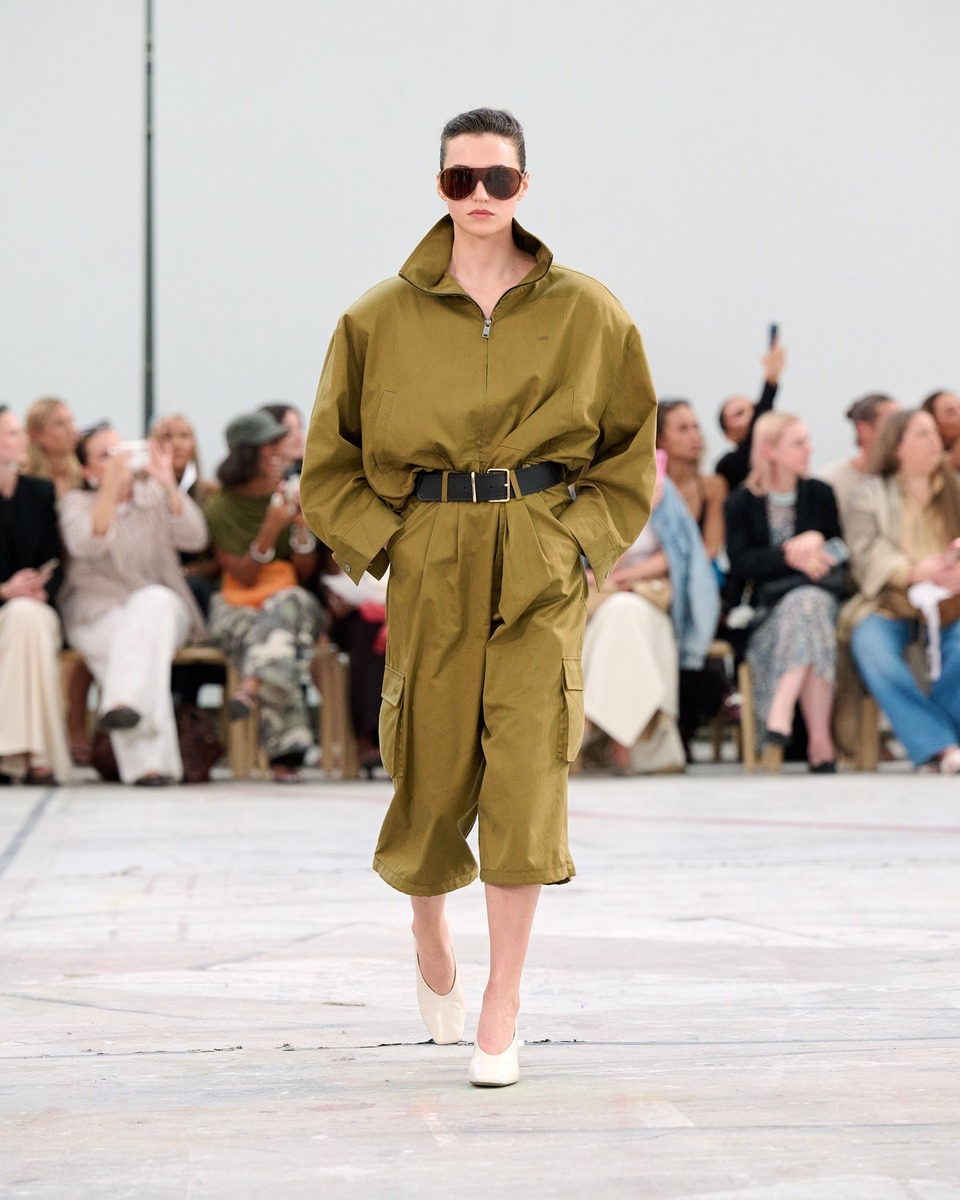 Gestuz’s SS27 Collection Made Me Want To Dress Like I’m In A ’70s Movie