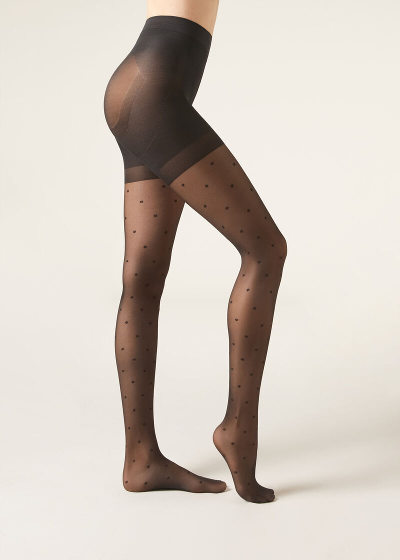 Kendall Jenner's Statement Tights with Calzedonia