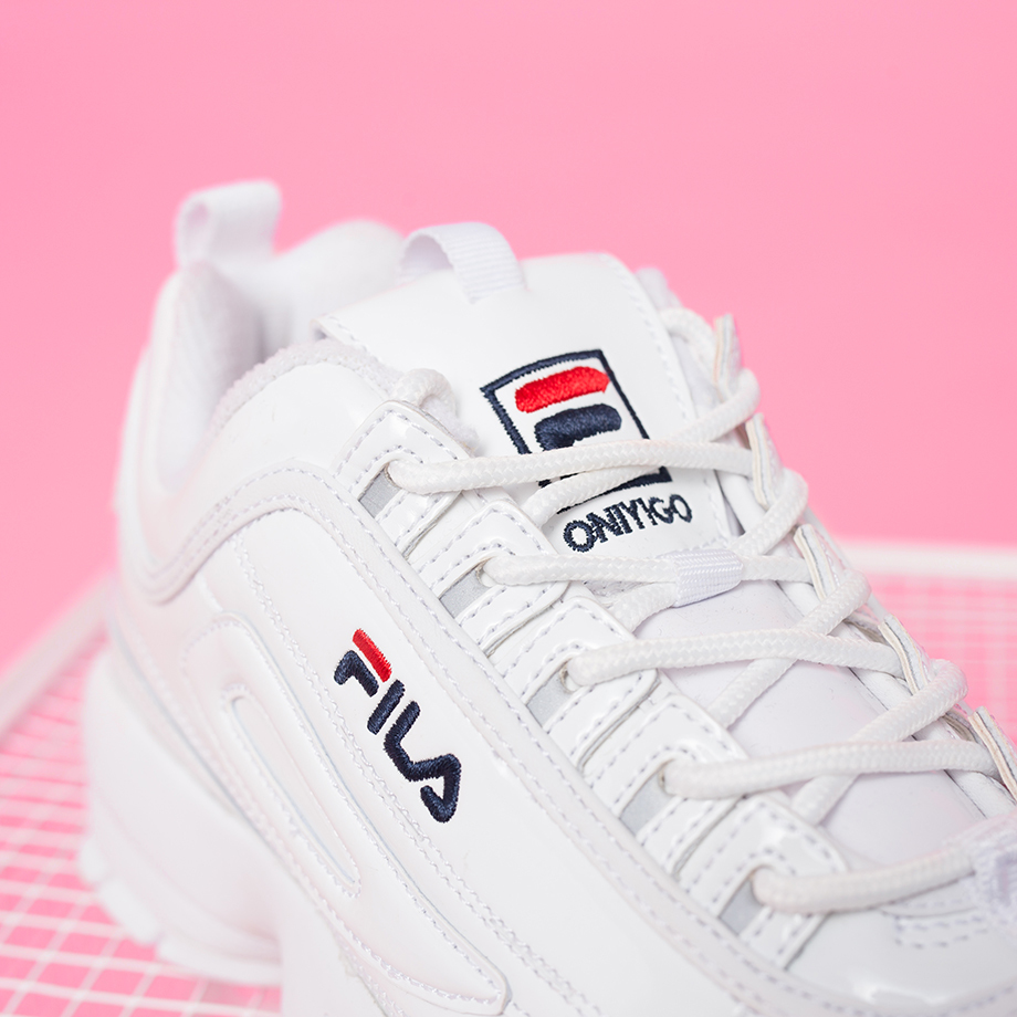 ONYGO Adds A Touch Of “GRL PWR” To FILA's Disruptor 2 ONYGO Adds A ...