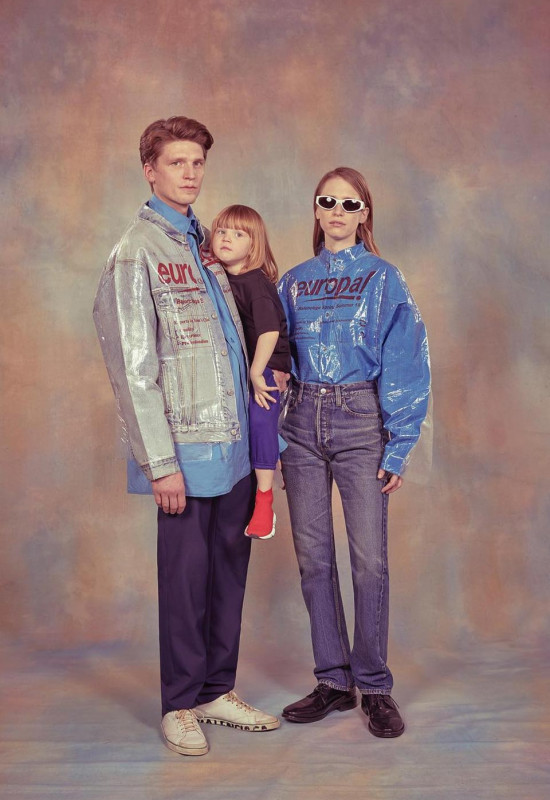 Balenciaga's Kitsch SS18 Campaign Parodies The Family Photos We'd Rather Forget