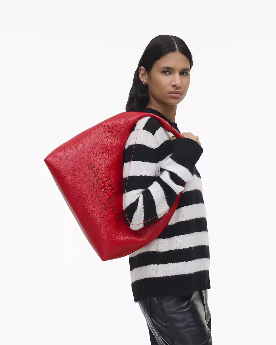 Marc Jacobs Launches New Essentials Collection