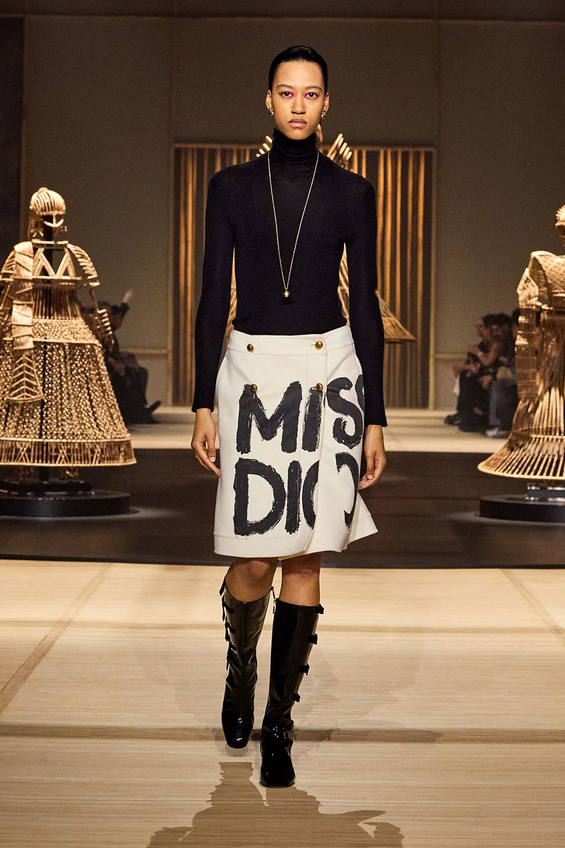 Dior's Fall '24 Show in Paris: Unveiling a Ready-to-Wear Manifesto