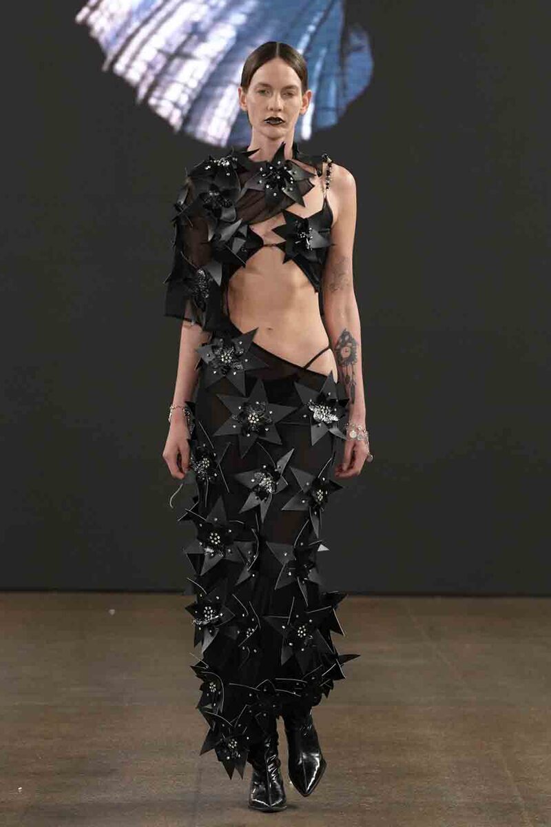 MTG Unveils Fujian "Fisher Women's Culture" Collection at London Fashion Week