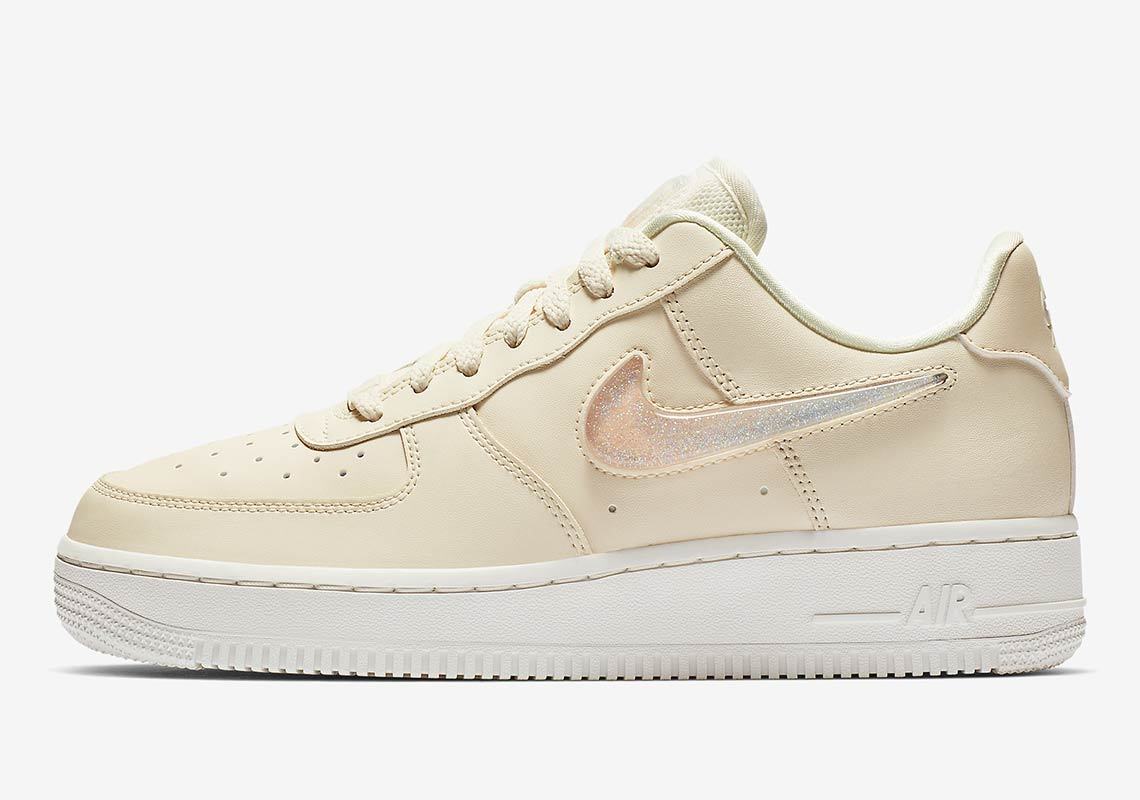 Nike’s Air Force 1 Gets The Jelly Puff Treatment 