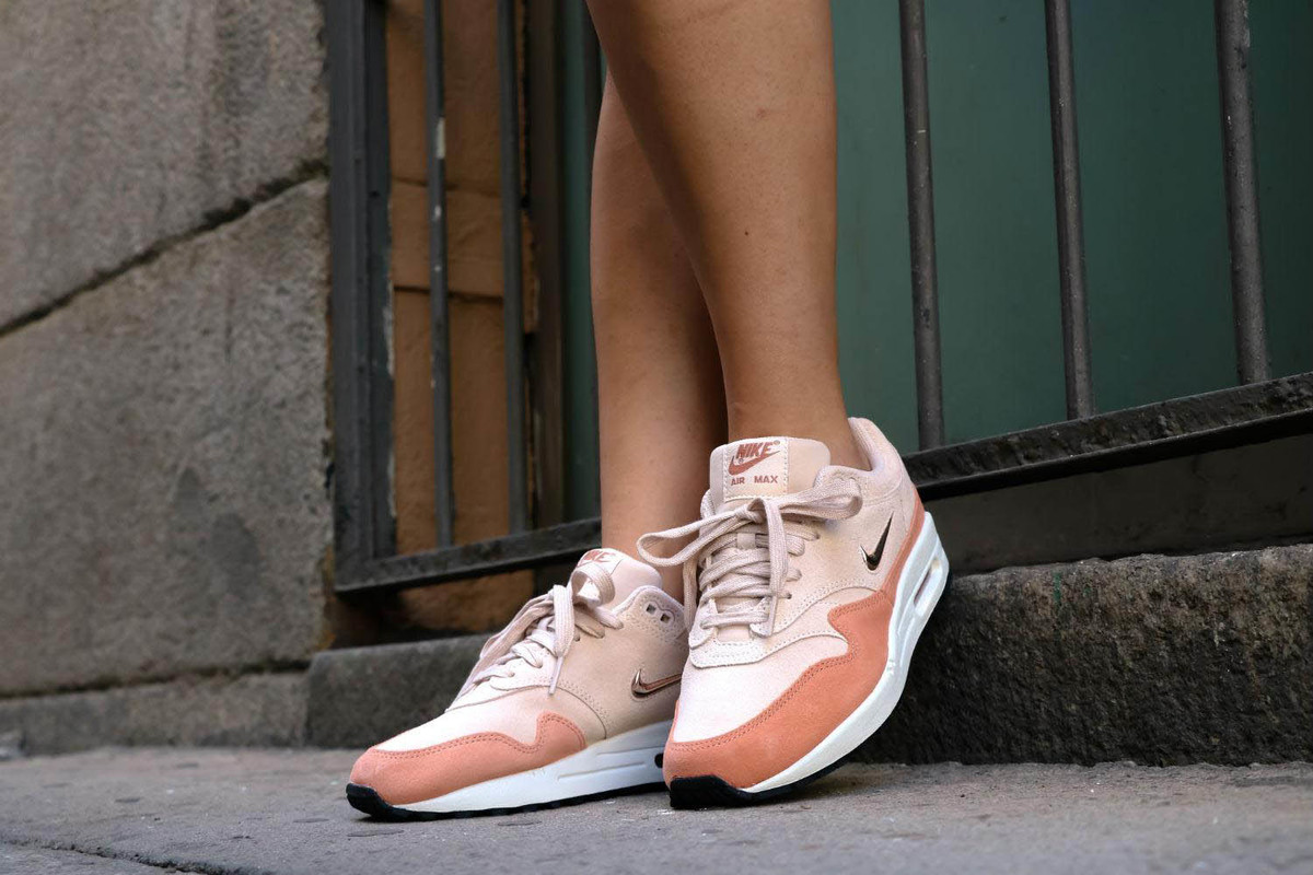 An On Feet Look at the Nike Women’s Air Max 1 Premium SC Guava Ice