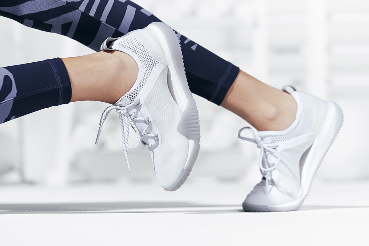 Adidas & Stella McCartney Feelin' Their Collab At Multi-Sensory Yoga Class