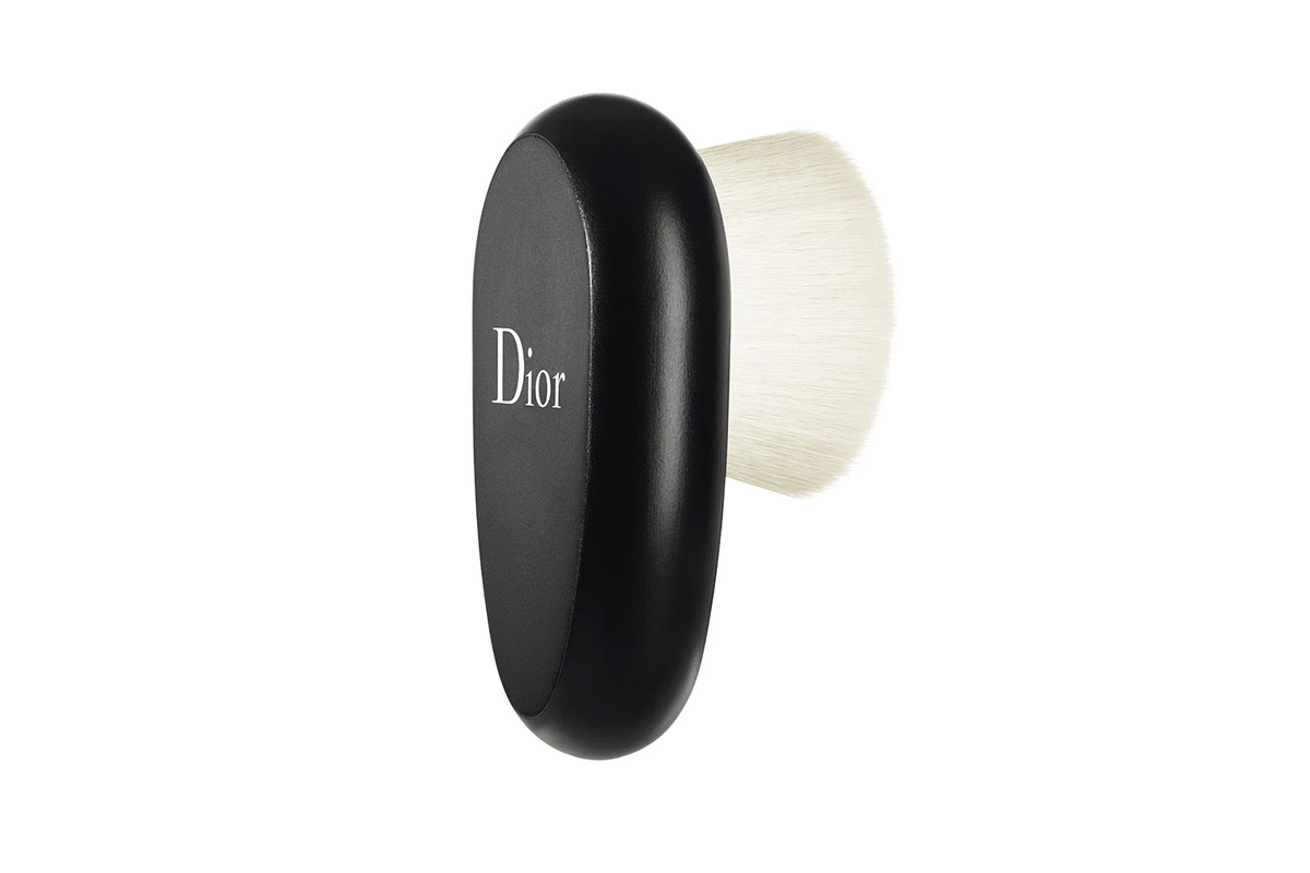 Dior Backstage Airflash Foundation Gets Inclusive As Dior Expand The Shade Range