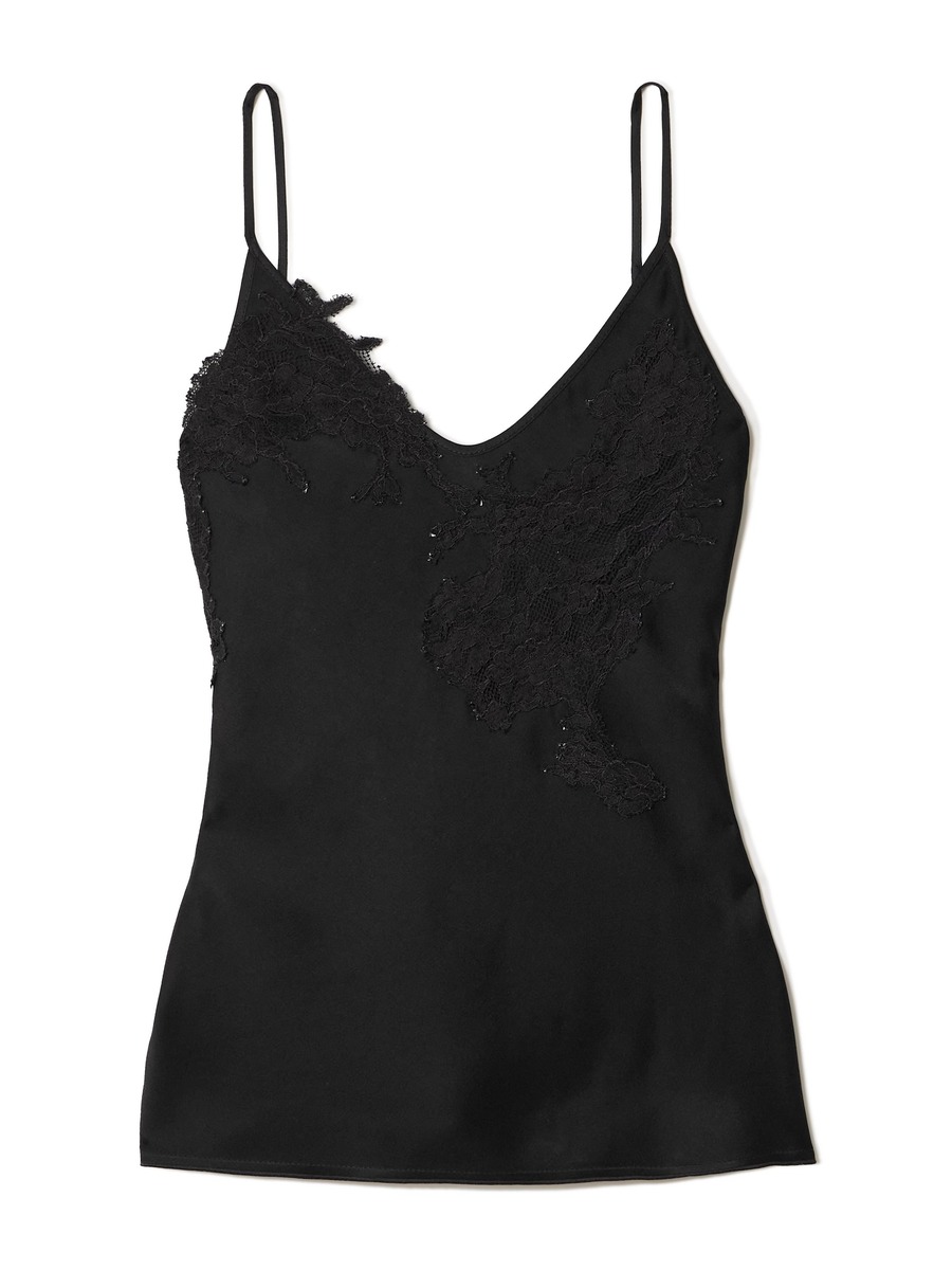 Victoria Beckham Drops Exclusive Capsule With NET-A-PORTER