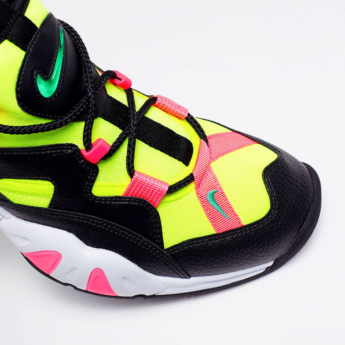 Nike's Vibrant Air Scream LWP Is A Blast From The Past