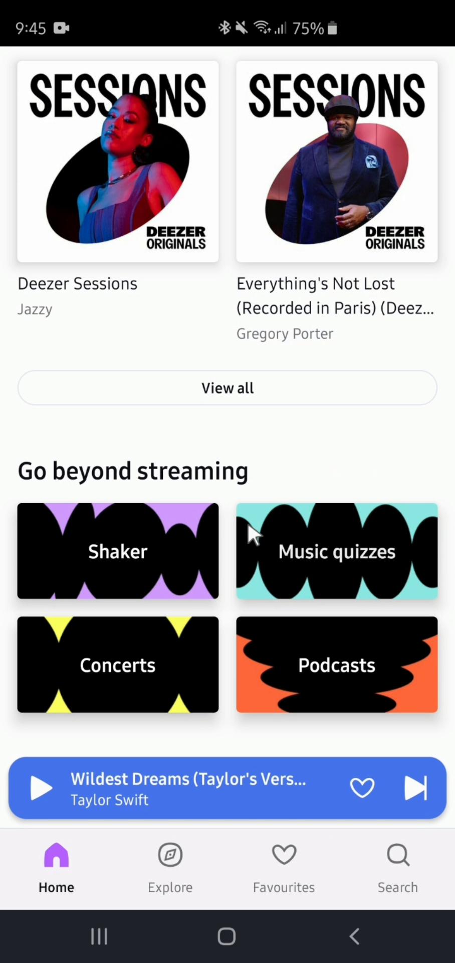 Following a user on Deezer video screenshot