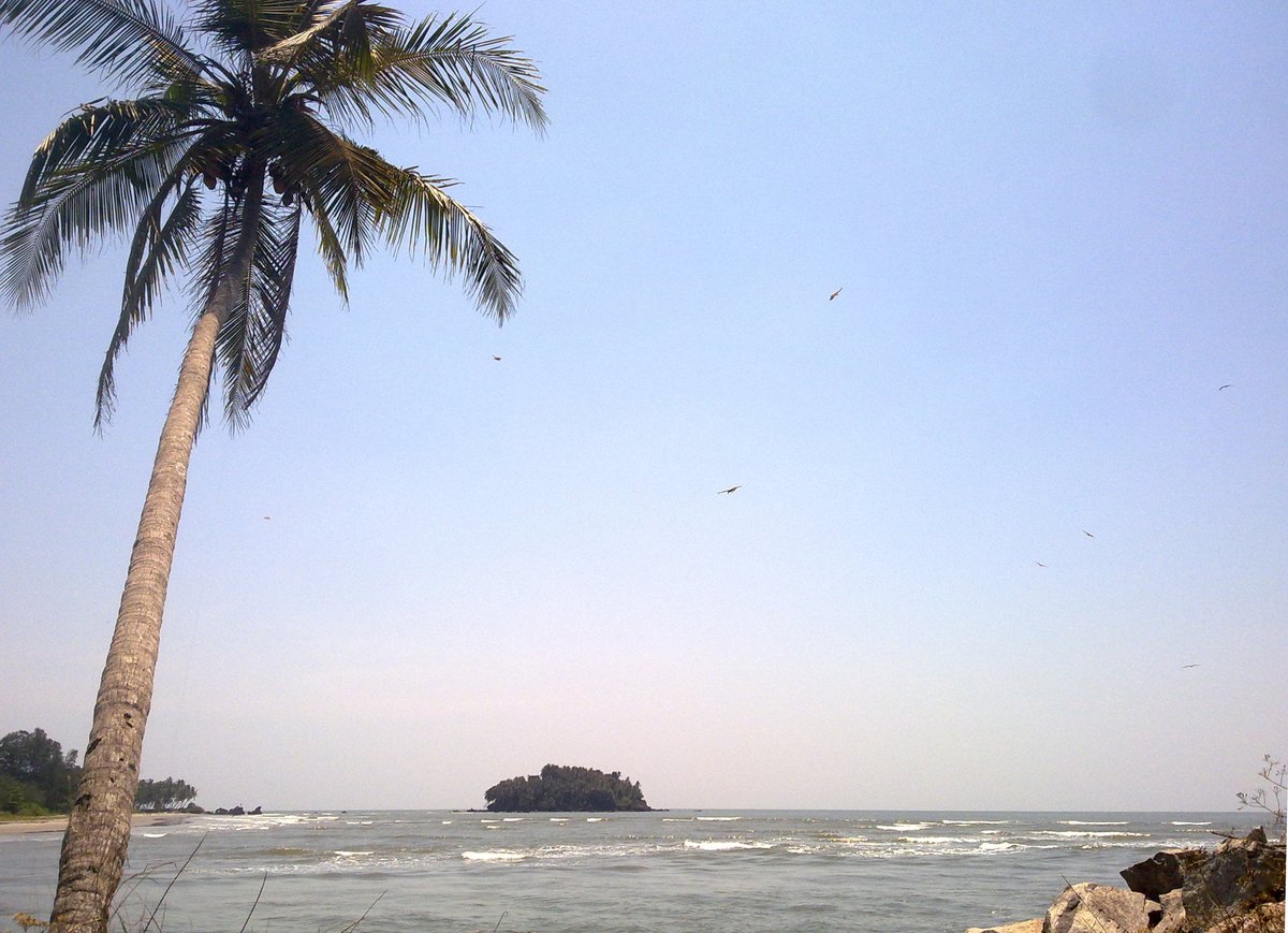 Dharmadom Beach