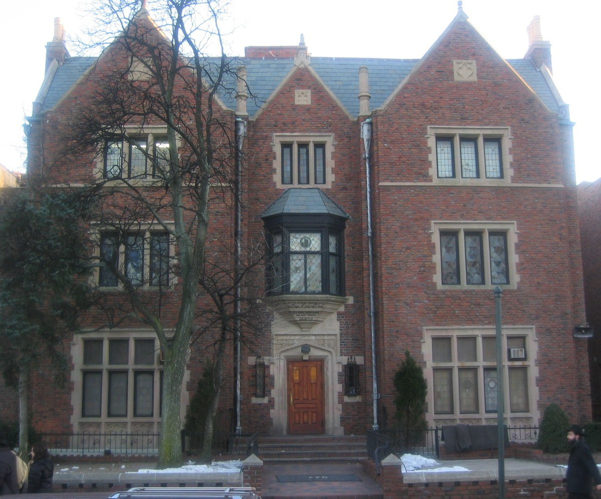 770 Eastern Parkway Chabad Lubavitch HQ
