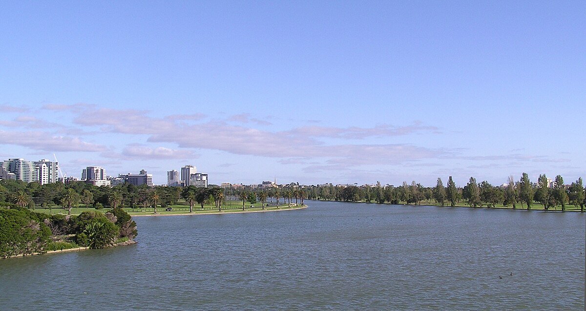Albert Park and Lake