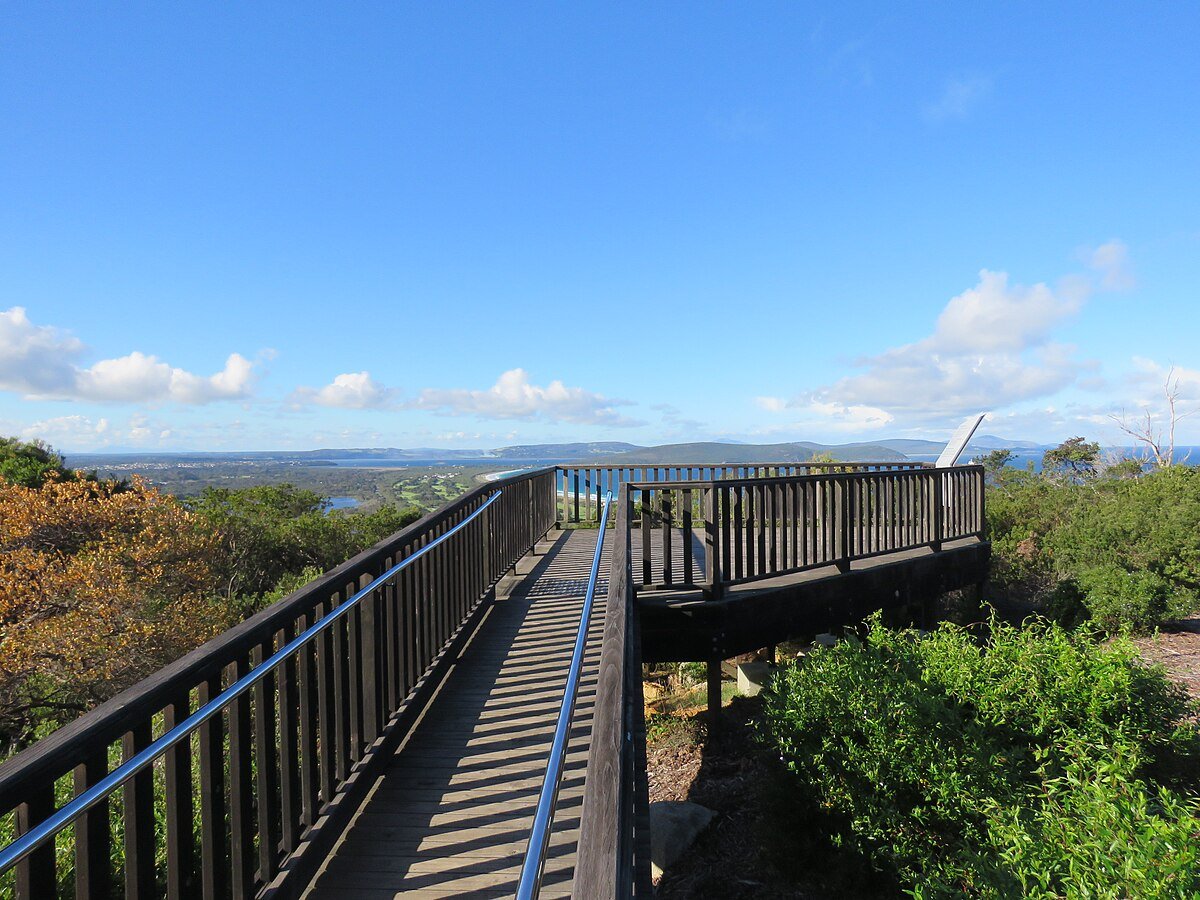 Apex Lookout, Albany