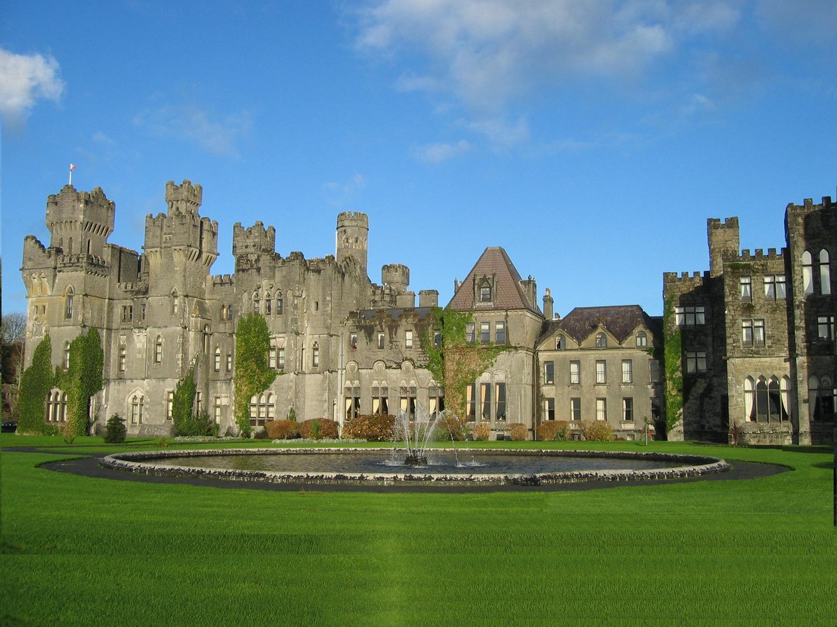 Castle Pierce