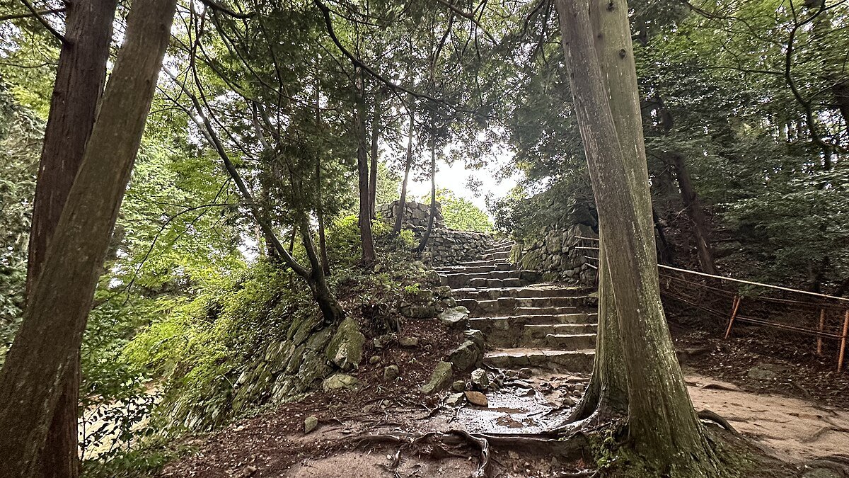 Azuchi Castle