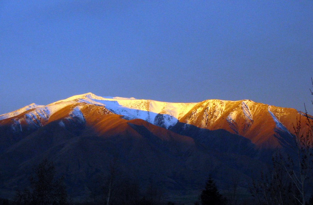 Benmore Peak