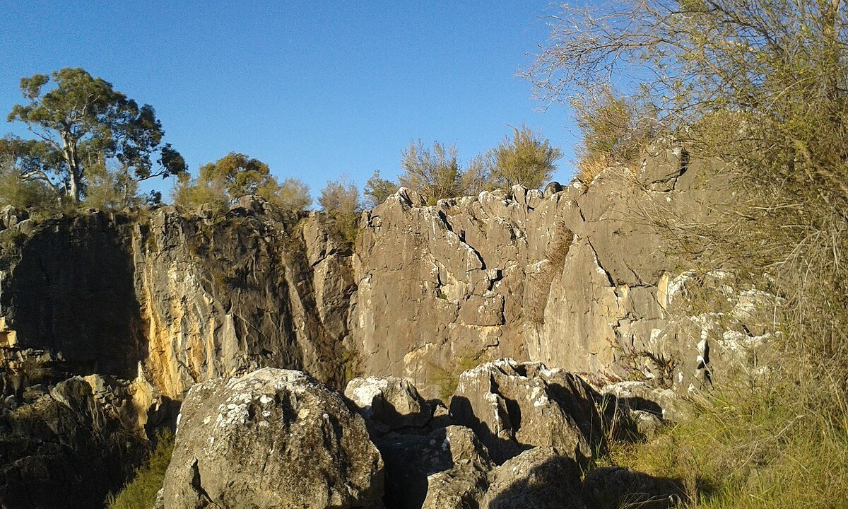 Borenore Caves
