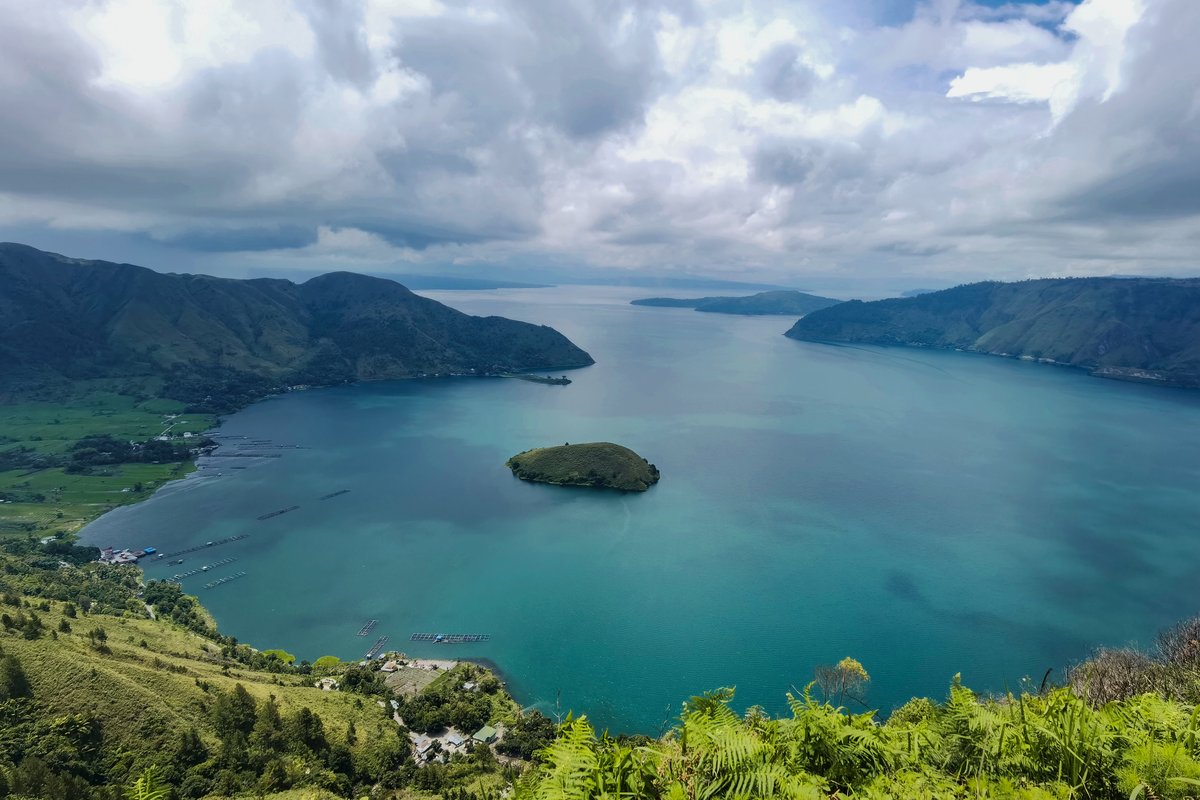Lake Lavaş