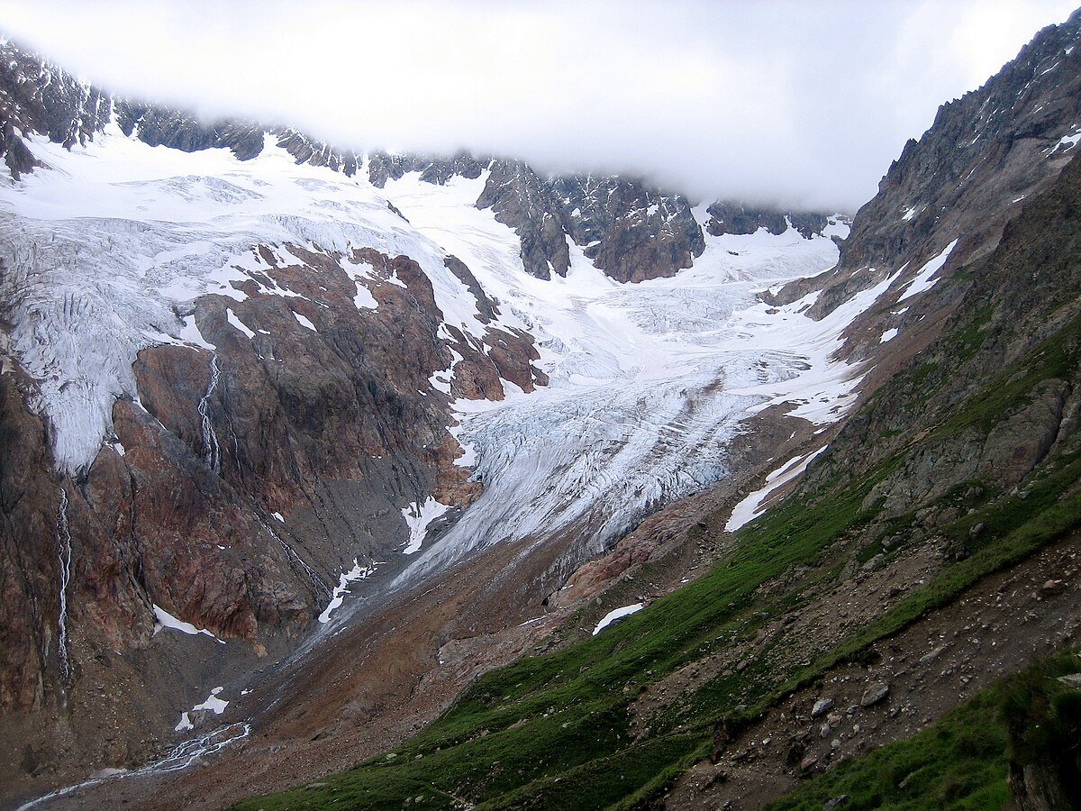 Chelen Glacier