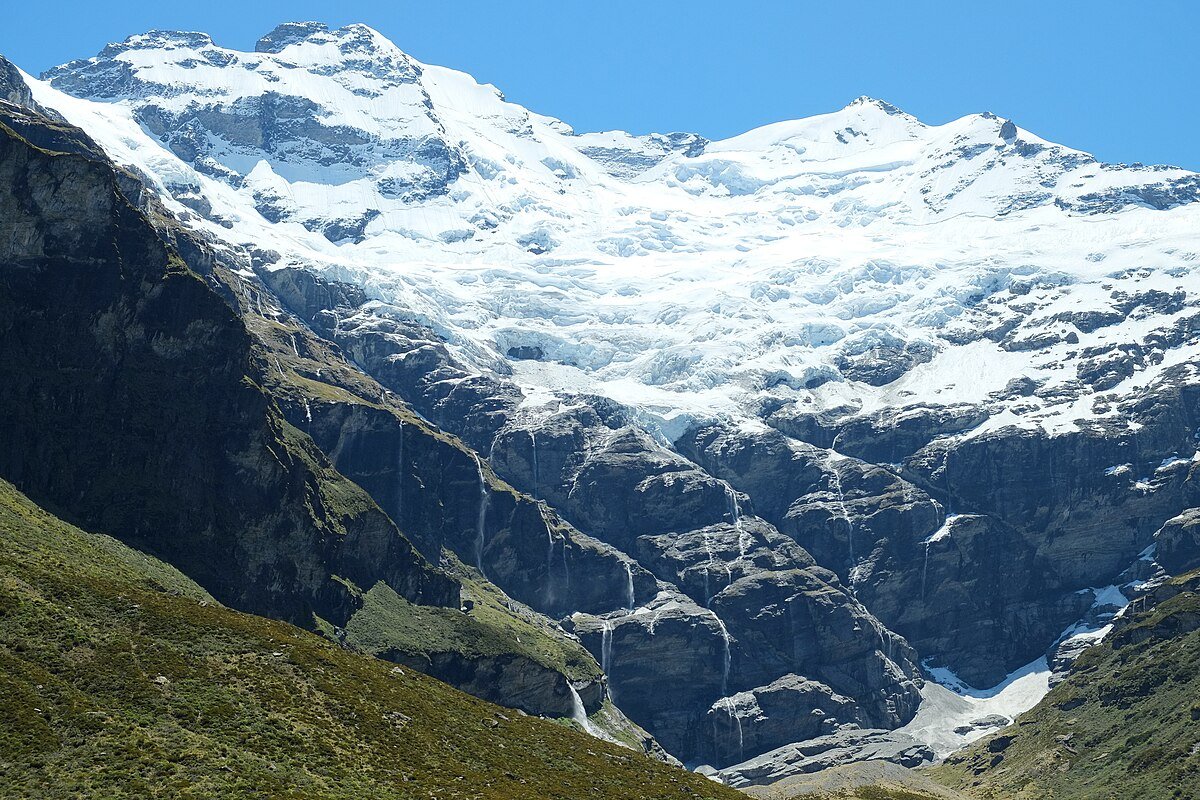 Earnslaw Glacier