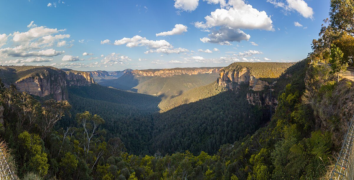Govetts Leap lookout