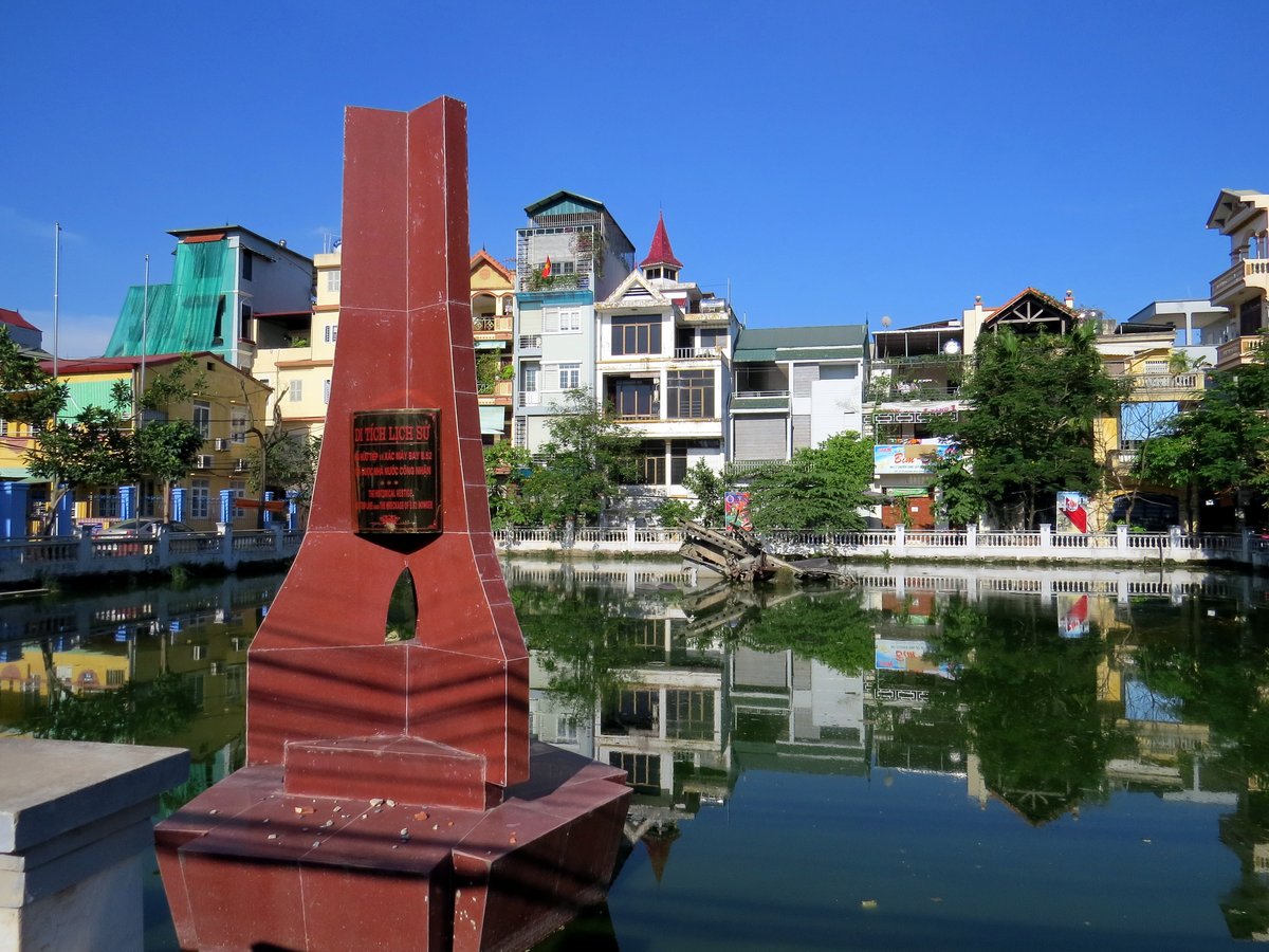Huu Tiep Lake