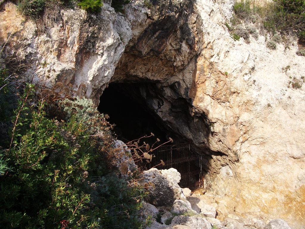 Cave of Capre