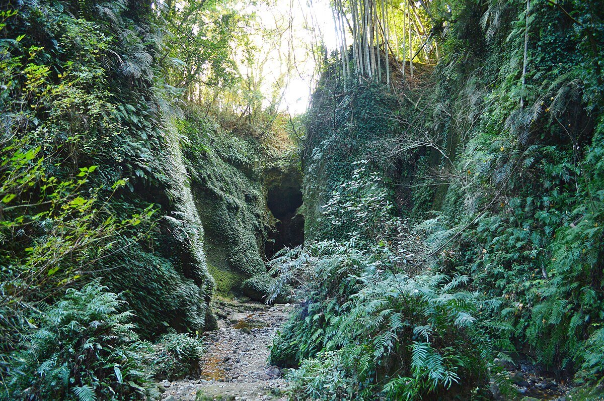 Iokido Cave