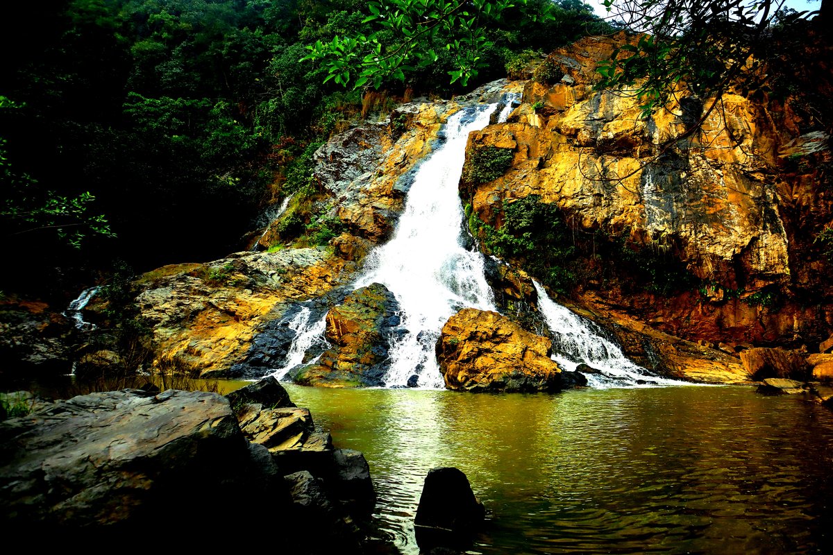 Hirni Falls