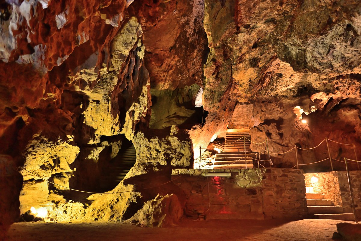 Katafyki Cave