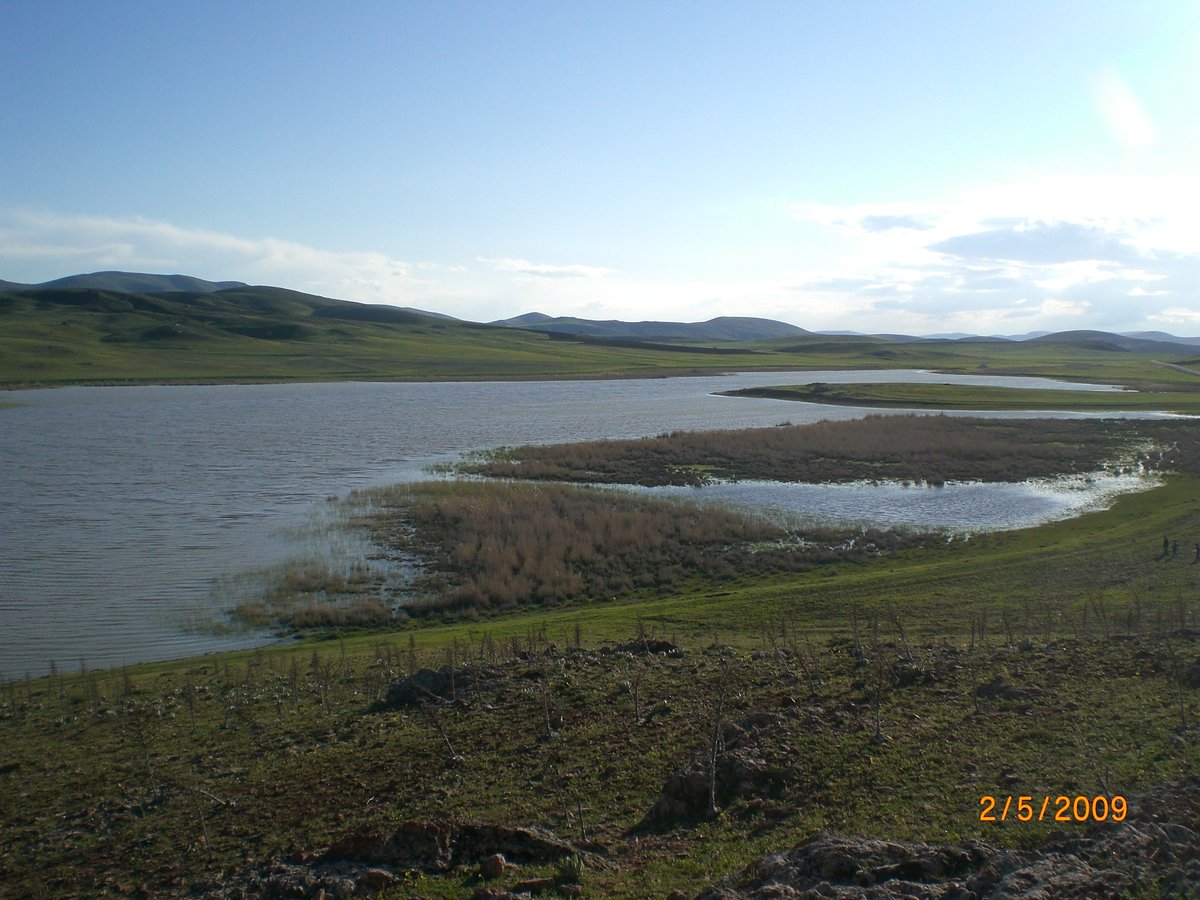 Lake Kömüşini